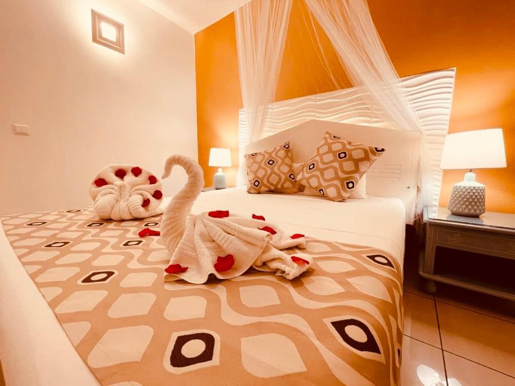 Tropicana Aparthotel 4*